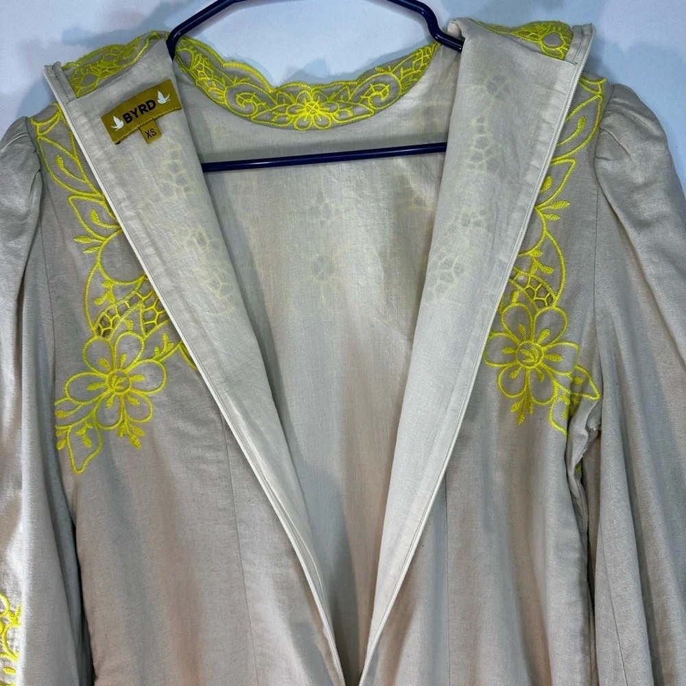 Byrd Maxi Dress Statement Sleeve Yellow Lace Mock Neck Size XS Like New
